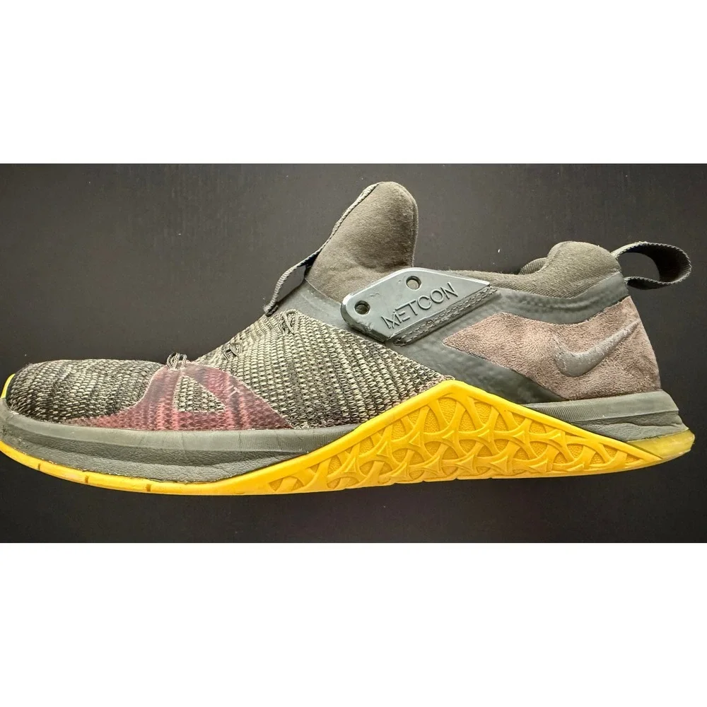 Nike Metcon Flyknit 3 Shoes Mens 9.5 Sequoia/Bright‎ Citron Trainers Sneakers